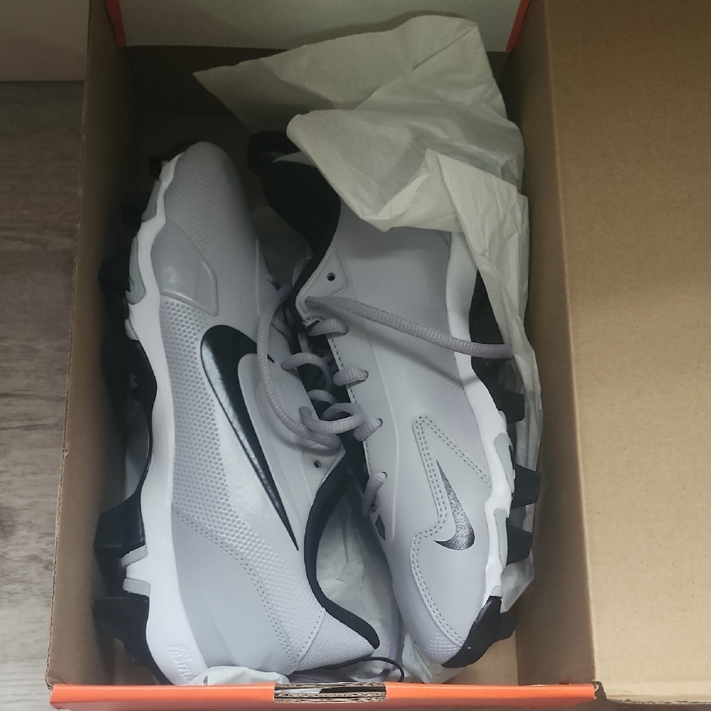 Nike Black and Gray Sports Cleats